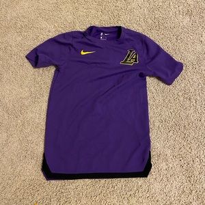 LA lakers shooting shirt never worn